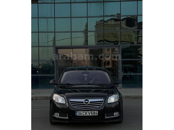 Sahibinden Opel Insignia 2.0 CDTI Cosmo 2013 Model  235.500 km Siyah