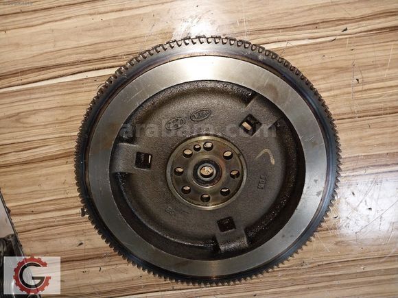 STAREX 140 CRDI VOLANT MANUEL