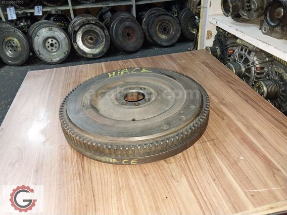 HİACE 2.4 VOLANT MANUEL