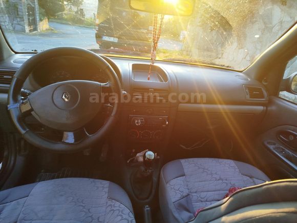Sahibinden Renault Clio 1.2 Authentique 2004 Model