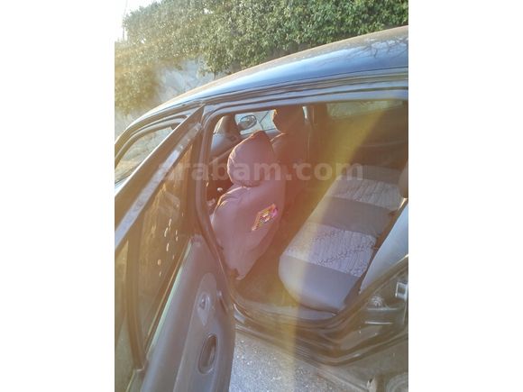 Sahibinden Renault Clio 1.2 Authentique 2004 Model