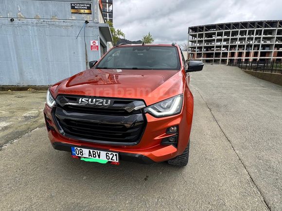Sahibinden Isuzu D-Max 1.9 D 4x4 V-Cross 2023 Model 