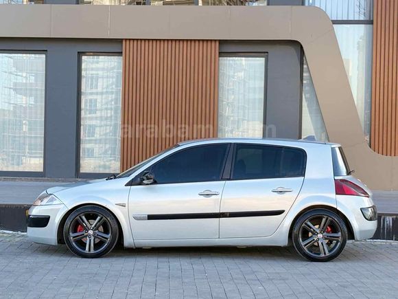 Sahibinden Renault Megane 1.5 dCi Dynamique 2004 Model 