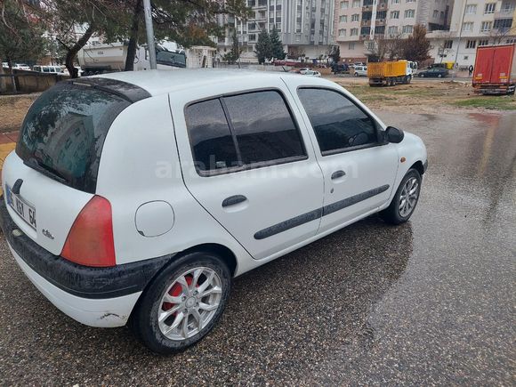 Sahibinden Renault Clio 1.4 RTA 2001 Model