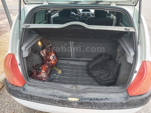 Sahibinden Renault Clio 1.4 RTA 2001 Model