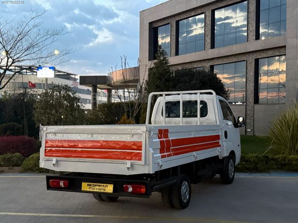 BEŞPINAR MOTORS'DAN DÜŞÜK KM KİA BONGO 110 KM DE SADECE