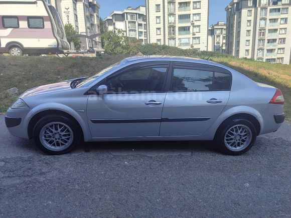 Sahibinden Renault Megane 1.5 dCi Authentique 2009 Model