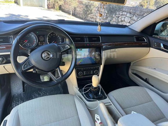 Sahibinden Skoda SuperB 1.6 TDI Elegance 2014 Model 