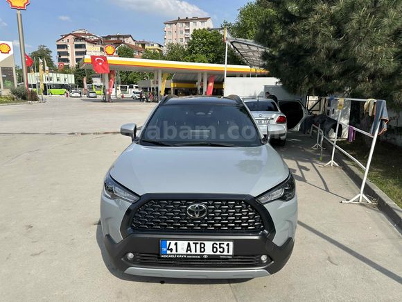 Sahibinden Toyota Corolla Cross 1.8 Hybrid Flame X-Pack 2024 Model 