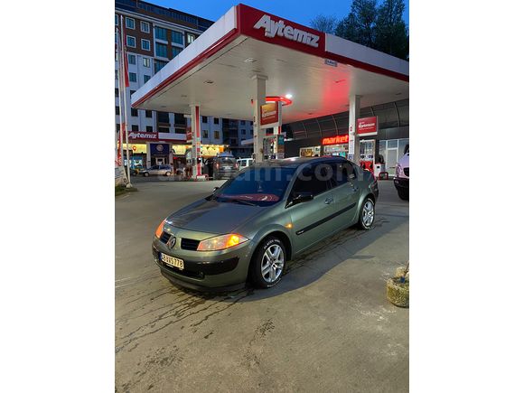 Sahibinden Renault Megane 1.4 Authentique 2004 Model 