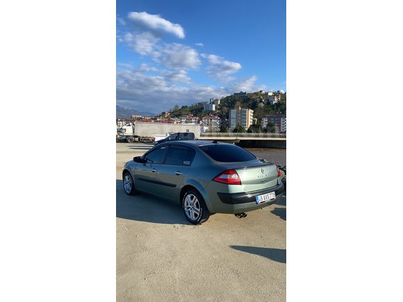 Sahibinden Renault Megane 1.4 Authentique 2004 Model 
