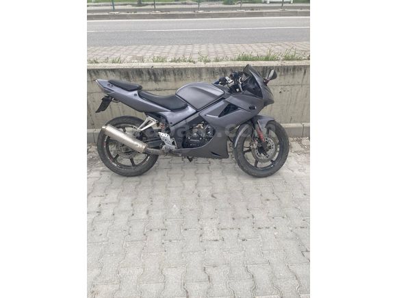 Sahibinden Honda CBR 125 R 