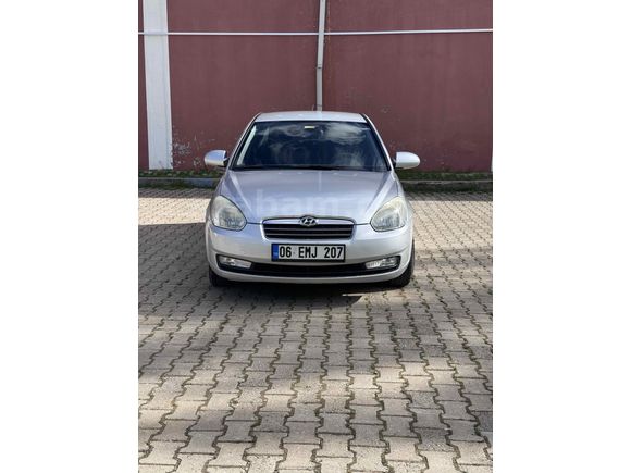 Memurdan Hyundai Accent Era 1.5 CRDi-VGT Select 2011 Model  En Dolu  Paket