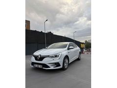 İLK SAHİBİNDEN TEMİZ DÜŞÜK KM MEGANE