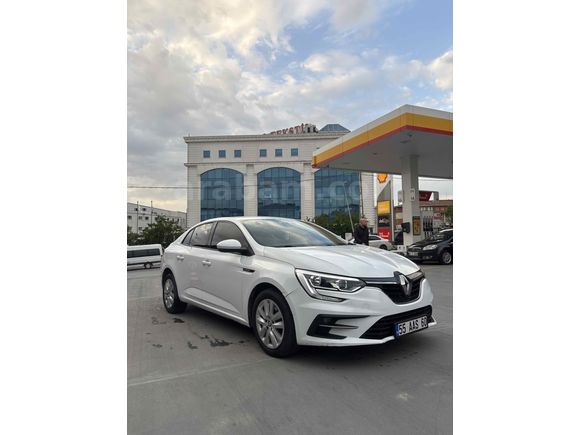 İLK SAHİBİNDEN TEMİZ DÜŞÜK KM MEGANE