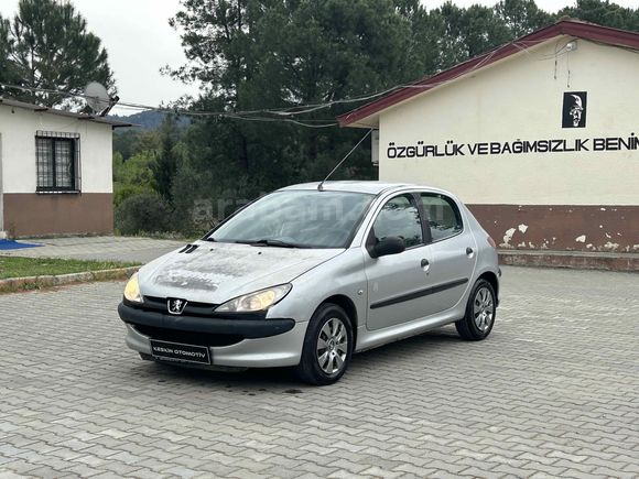 Peugeot 206 1.4 HDi X-Design 2006 Model  Muğla/KÖYCEĞİZ