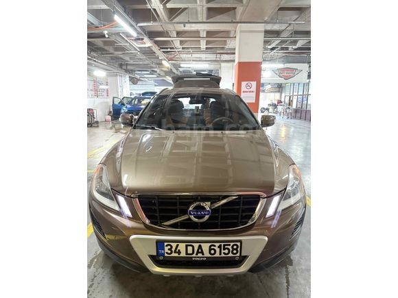 Sahibinden Volvo XC60 2.0 T R-Design 2011 Model 