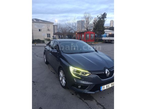 Sahibinden Renault Megane 1.6 Panorama Edition 2018 Model