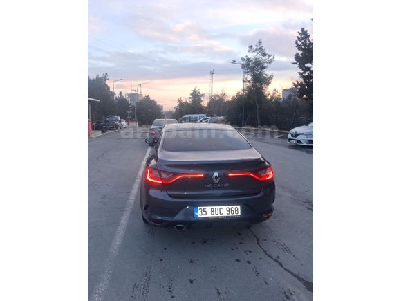 Sahibinden Renault Megane 1.6 Panorama Edition 2018 Model