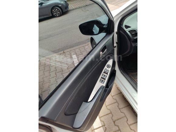 Sahibinden  OTOMATİK  Hyundai Accent Blue 1.6 CRDI Mode 2017 Model