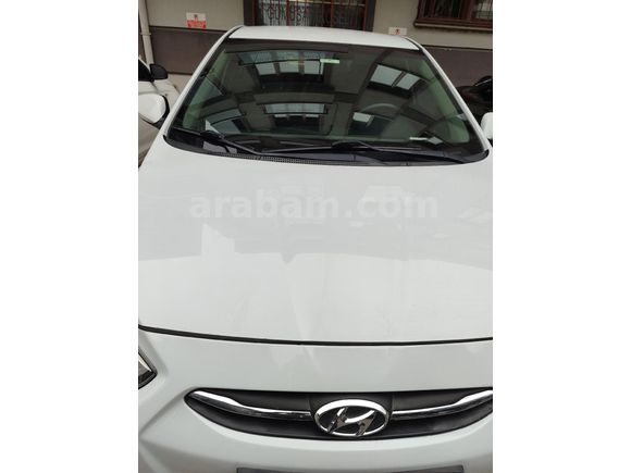 Sahibinden  OTOMATİK  Hyundai Accent Blue 1.6 CRDI Mode 2017 Model