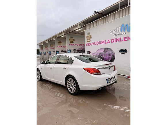 Sahibinden Opel Insignia 1.6 T Cosmo 2010 Model Bursa 195.000 km Beyaz