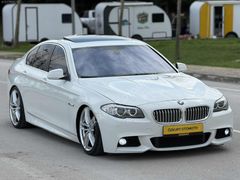 BMW 520D MSPORT 1 PARCA BOYALI KUSURSUZ TEMİZLİKTE BAKIMLI