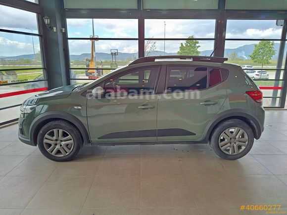 Galeriden Dacia Sandero Stepway 1.0 Tce Expression 2022 Model İstanbul 78.148 km Yeşil
