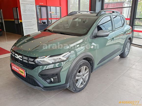 Galeriden Dacia Sandero Stepway 1.0 Tce Expression 2022 Model İstanbul 78.148 km Yeşil