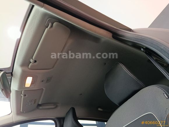 Galeriden Dacia Sandero Stepway 1.0 Tce Expression 2022 Model İstanbul 78.148 km Yeşil