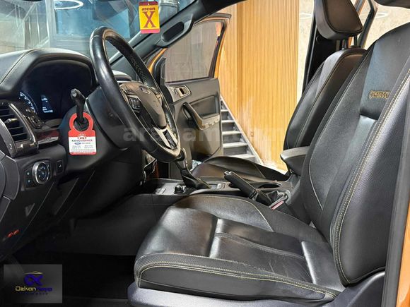 2020 ÇIKIŞLI 4X4 DEĞİŞENSİZ FULL DONANIM 213HP RAPTOR GÖRÜNÜM