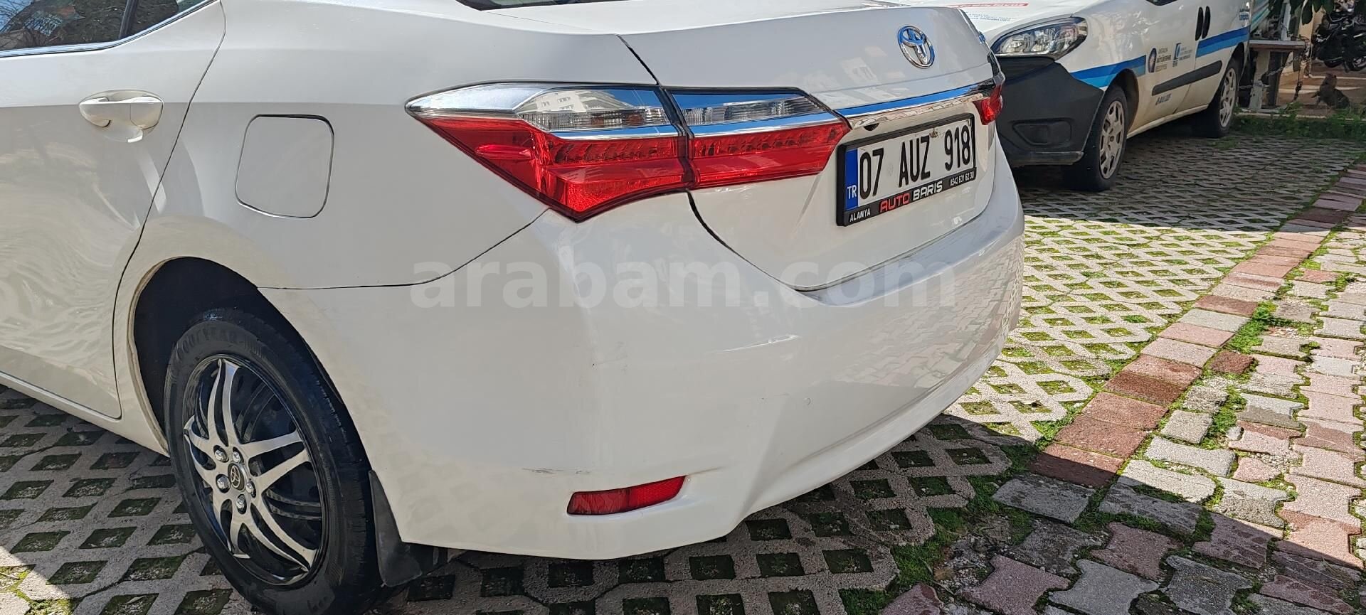 Sahibinden Toyota Corolla 1.4 D-4D Touch 2018 Model 4