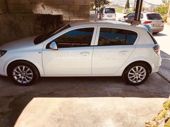 Sahibinden Opel Astra 1.3 CDTI Enjoy Plus 2012 Model  BURDUR