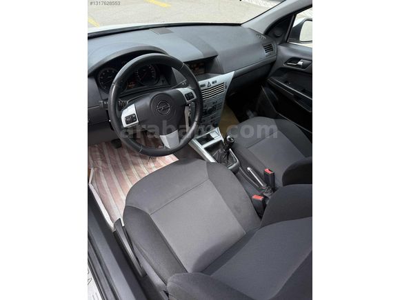 2012 / ASTRA / 1.6 / 108.000 km / HATASIZ-BOYASIZ