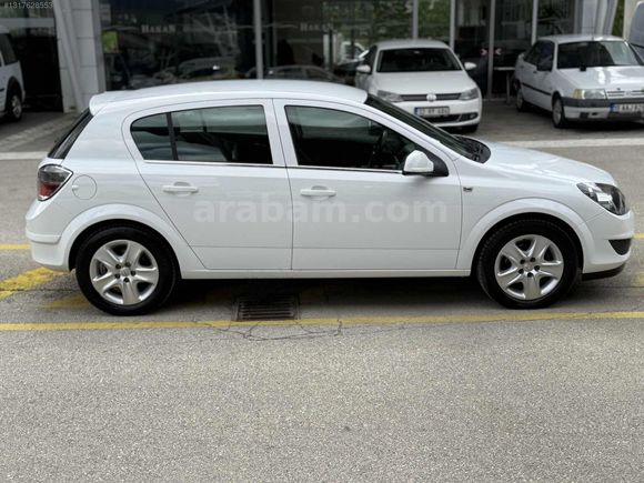2012 / ASTRA / 1.6 / 108.000 km / HATASIZ-BOYASIZ