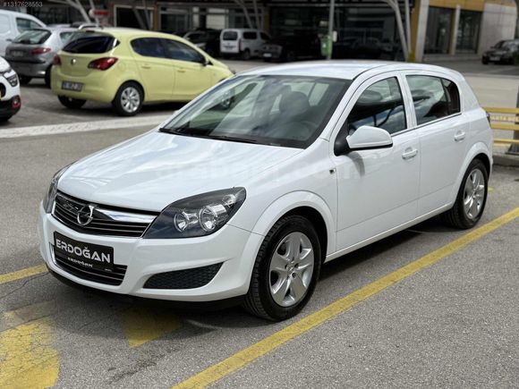 2012 / ASTRA / 1.6 / 108.000 km / HATASIZ-BOYASIZ