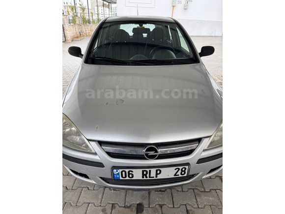 ACiL  SATILIK —.üST  Model ile TAKASLI
Sahibinden Opel Corsa 1.3 CDTI Essentia 2005 Model  Geri görüş kamerası mevcuttur 