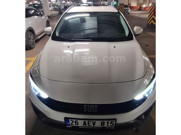 Sahibinden Fiat Egea Cross 1.4 Fire Urban 2021 Model  61.500 km Beyaz