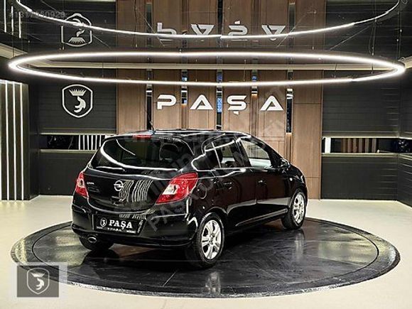 "PAŞA" 2014 - 115 Bin Km'de Hatasız Boyasız Opel Corsa