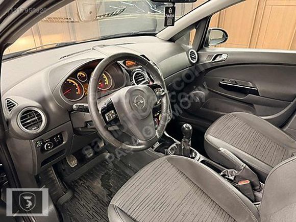 "PAŞA" 2014 - 115 Bin Km'de Hatasız Boyasız Opel Corsa
