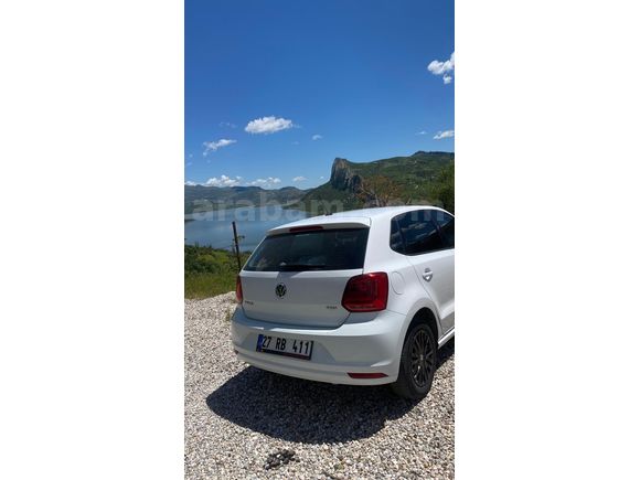 Sahibinden Volkswagen Polo 1.4 TDi Trendline 2015 Model  193.500 km Gri (Gümüş)