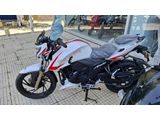 HiçKullanılmamış Sıfır Kilometre-Tvs Apache Rtr 200cc 4v_ Hertürlü TakasKolaylığı Olan Bir Motorumuzdur.