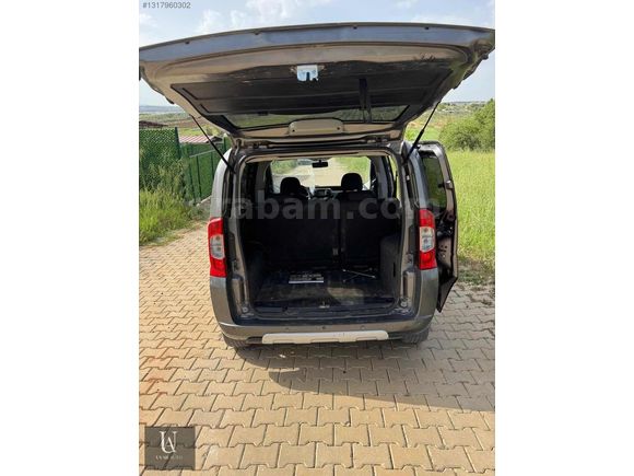 UYAR AUTO DAN OTOMATİK AİLE ARACI