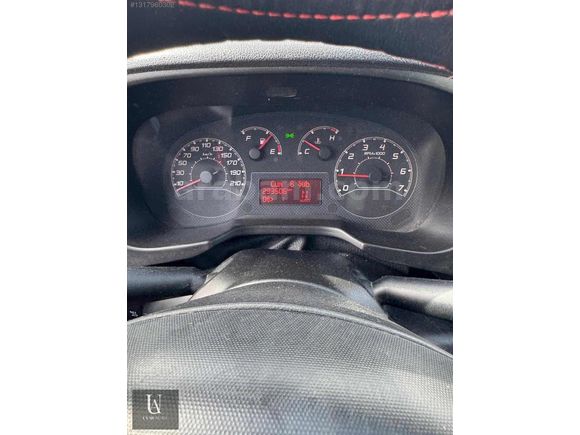 UYAR AUTO DAN OTOMATİK AİLE ARACI