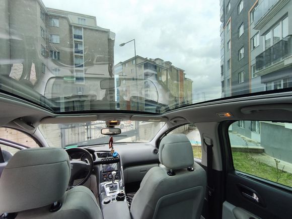 Sahibinden 2010 model Peugeot 3008 1.6 HDi Premium Pack F1 Otomatik Cam Tavan