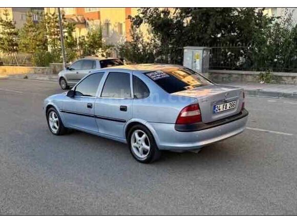 Sahibinden Opel Vectra 1.6 GL 1998 Model 