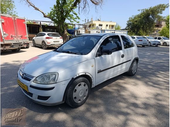 Galeriden Opel Corsa 1.3 CDTI Cosmo 2005 Model Hatay 289.000 km