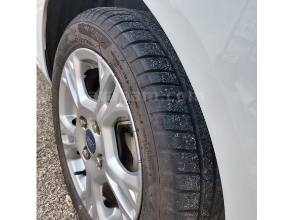 HATASIZ 2016 MODEL 89 BİN KM