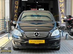 AKÇILGIN 2008 MODEL MERSEDES B150 CAM TAVAN