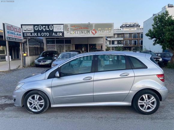 BOYASIZ 2009 B150 BENZİN OTOMATİK
